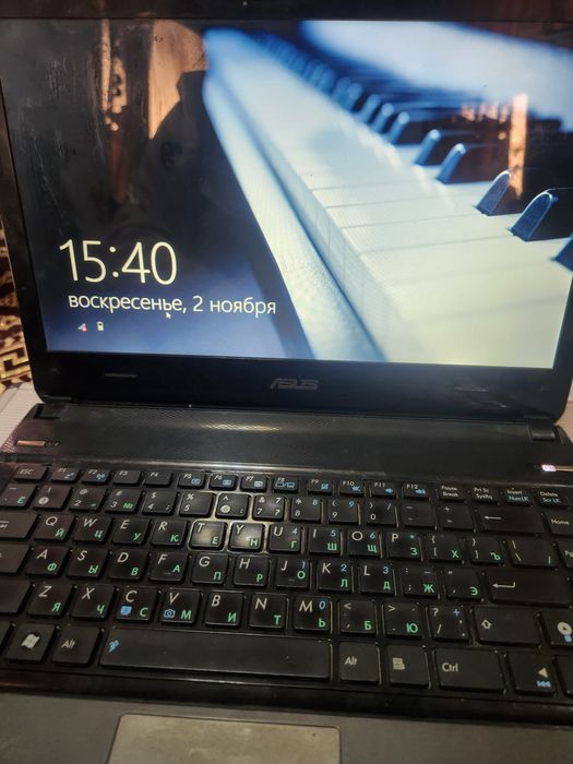 Noutbuk ASUS i5 igravoy