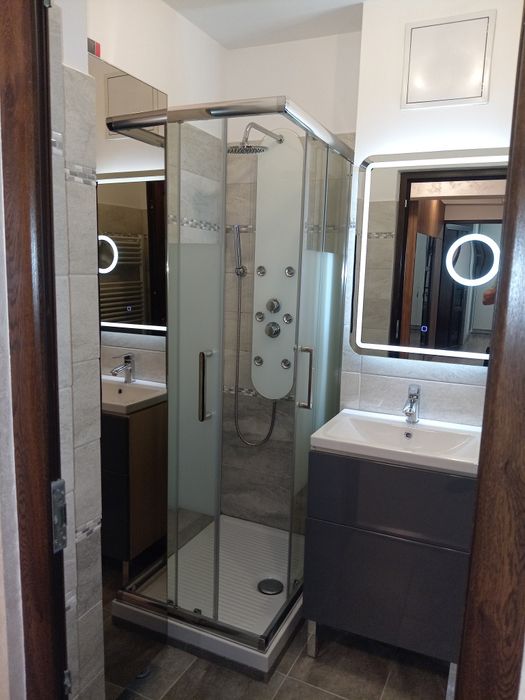 Apartament 2 Camere, Decomandat, Comănești – Strada Nufărului