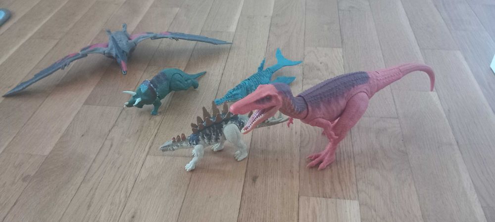 Динозаври Jurrasic world