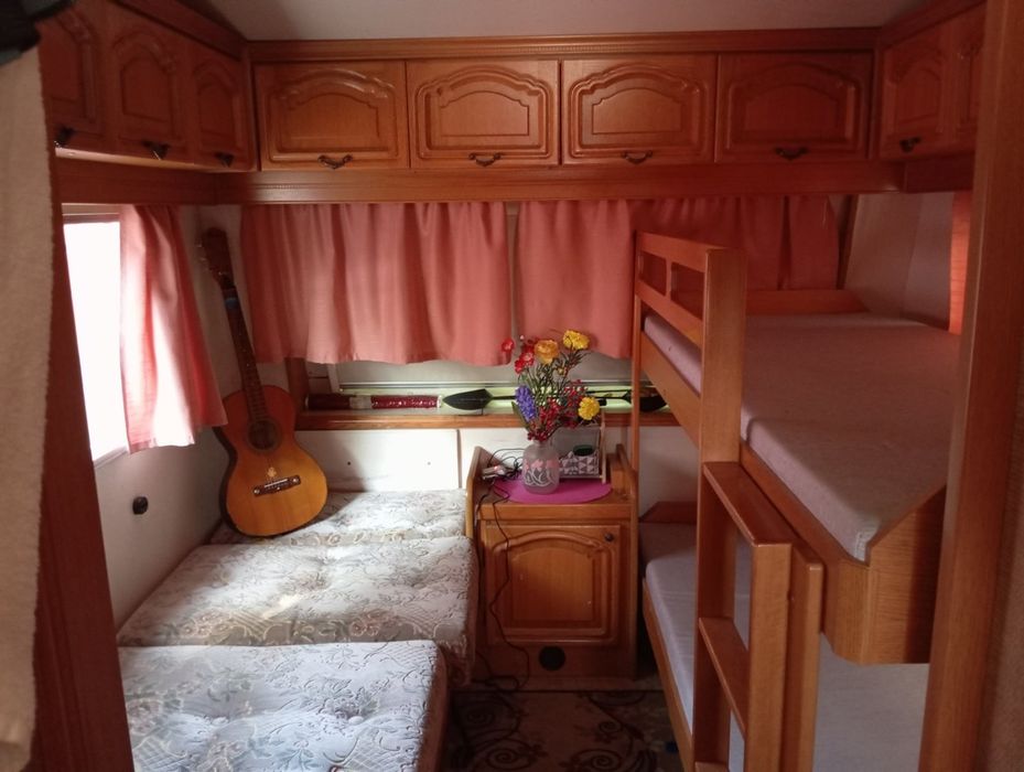 Каравана hobi545