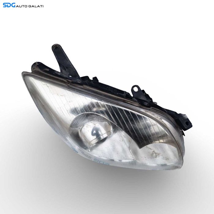 Far Dreapta Toyota Avensis T25 2003 - 2009 [A0253]