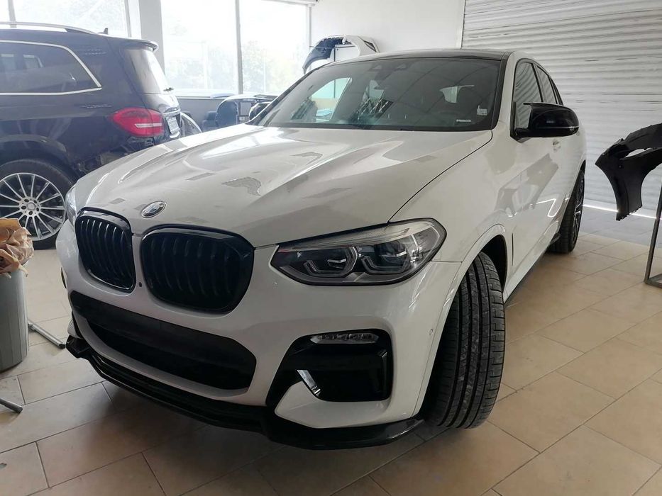 предна броня BMW X4 2021