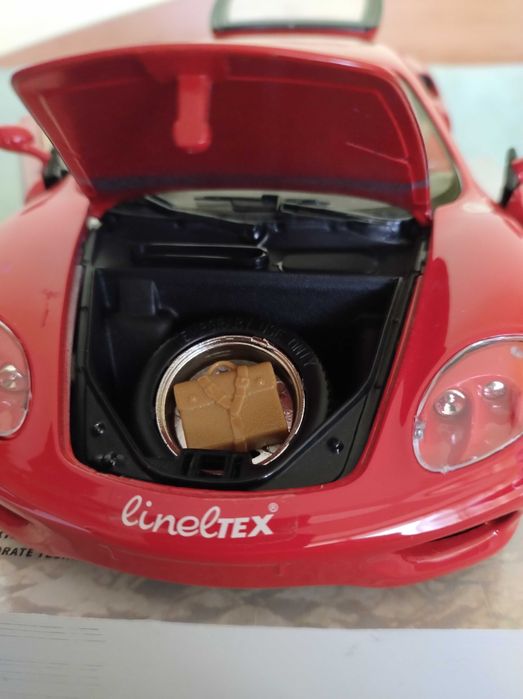 Ferrari 360 Burago 1:18