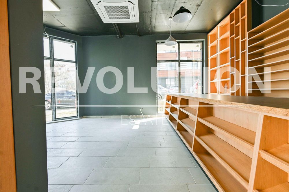 Магазин с АКТ 15 в ж.к. Малинова долина