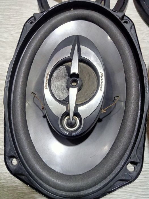 Продам оригинал Pioneer 6х9 динамиков в хорошем состоянии.