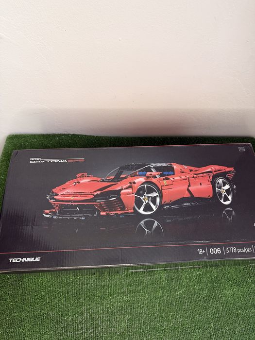 Lego Ferrari Daytona 3778 piese