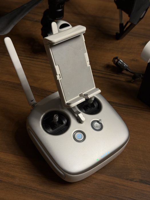Продам дрон  DJI Inspire 1