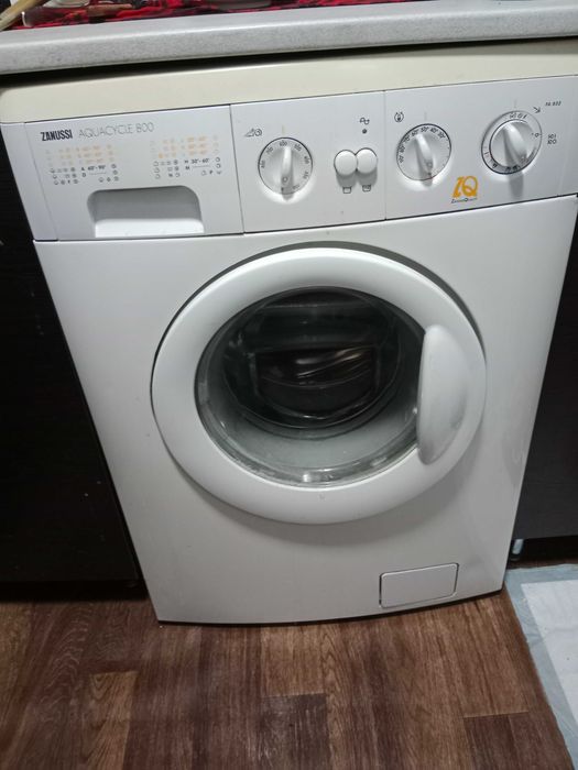 стиральная машинка Zanussi