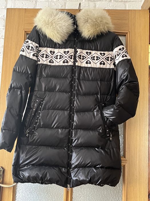 Продаю пуховик