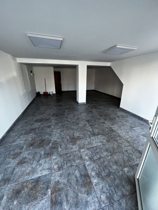 De inchiriat spatiu comercial stradal Bulevardul Voluntari