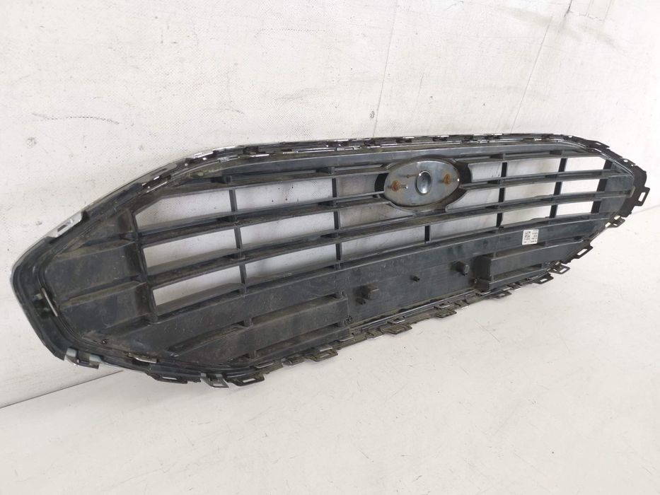 Радиаторна решетка Форд Фокус / Ford Focus 4 [фейслифт] [ - ] Оригинал