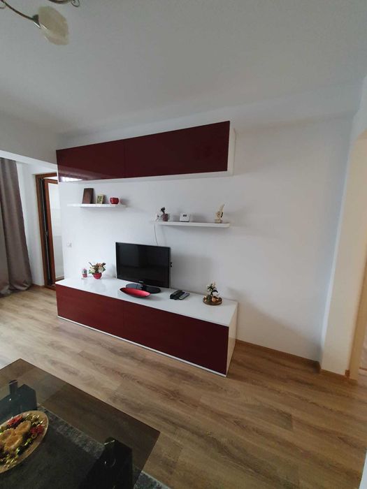 Inchiriez ap cu 3 camere,utilat modern.