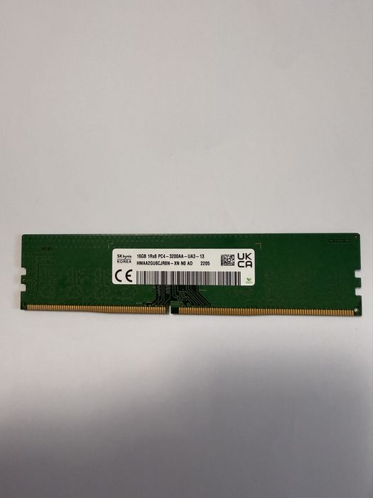 Memorie 16 GB RAM DDR4 3200 MHz