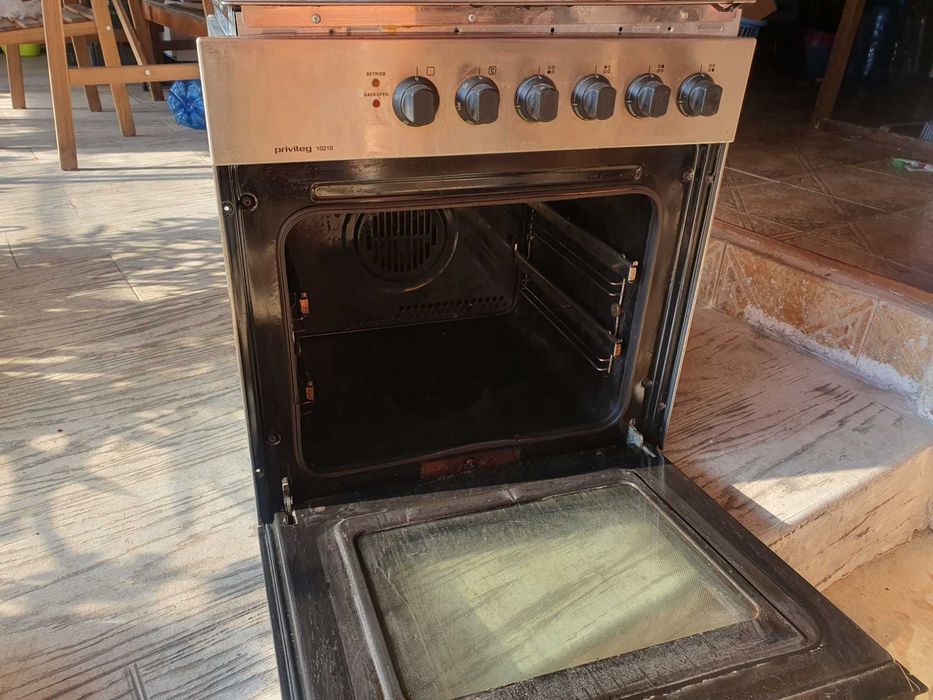 Печка за вграждане с котлони Privileg 10210