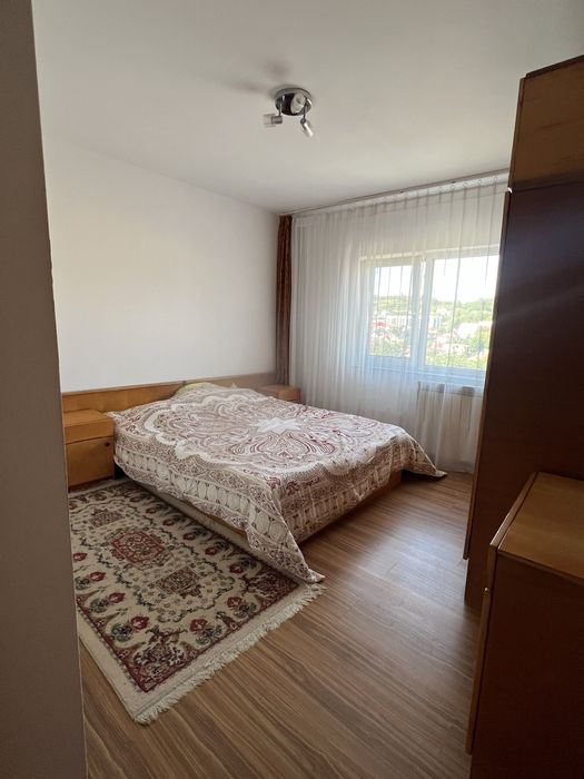 Apartament 3 camere Bradet, 2 bai, garaj, panorama