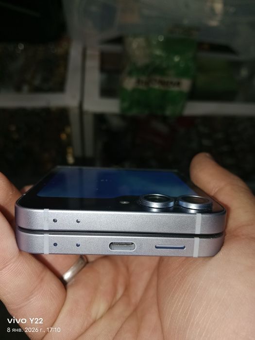 Samsung galaxy z flip 6