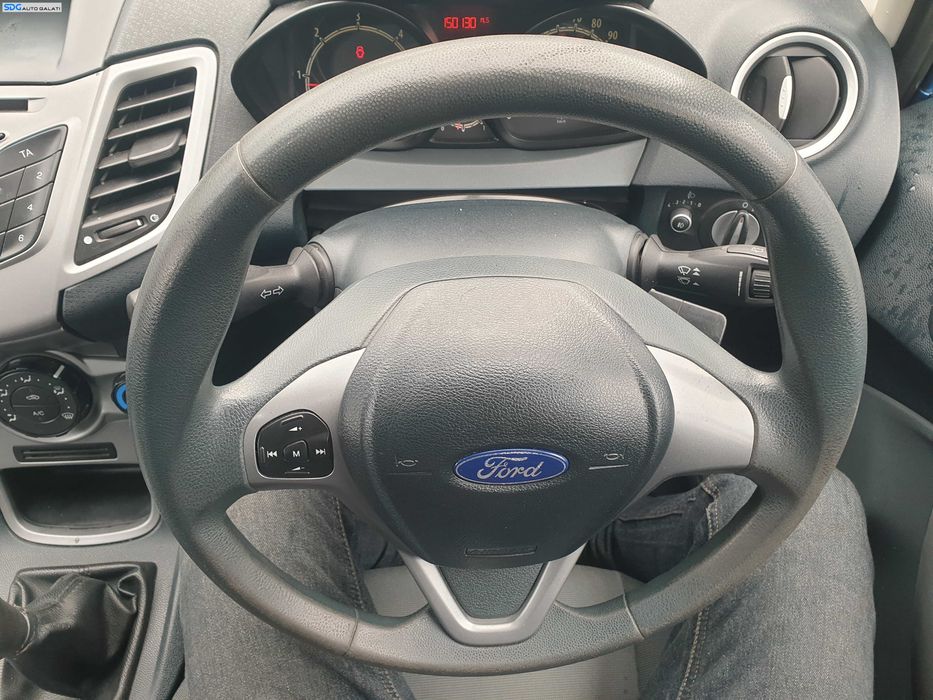 Volan Plastic 3 Spite cu Comenzi FARA Airbag Ford Fiesta Mk 6 NFL Non Facelift 2008 - 2012 [K1645]
