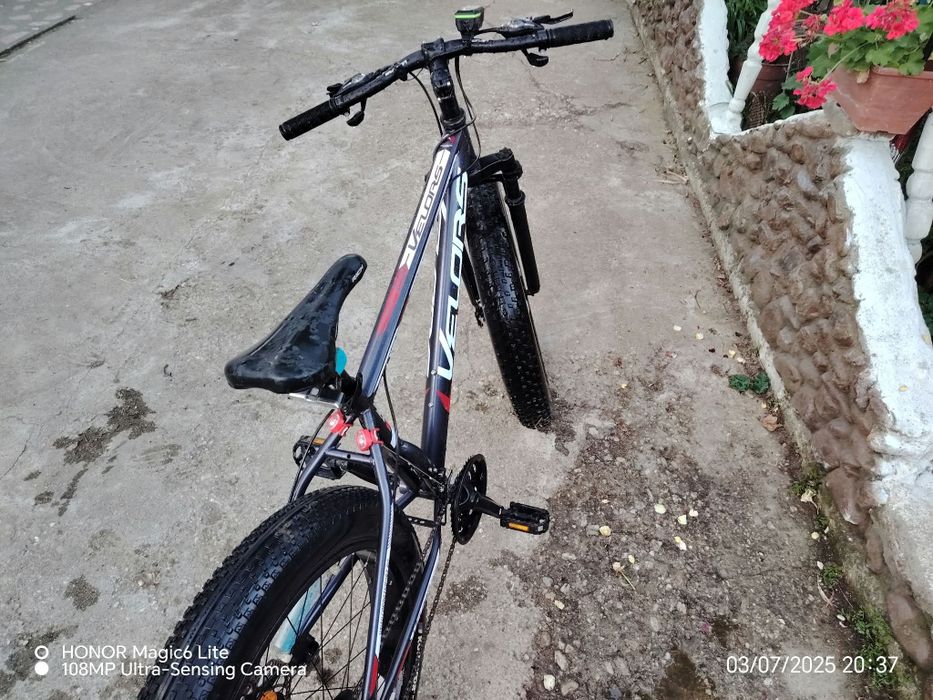Vând bicicletă ca și nouă