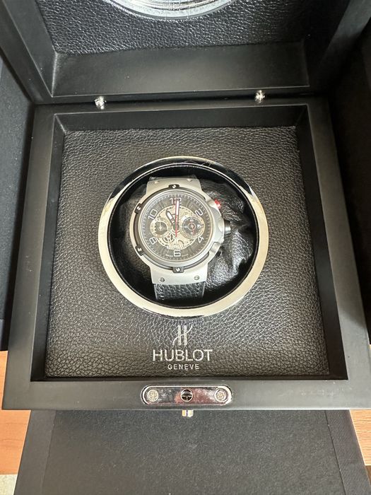 Часы Hublot Ferrari
