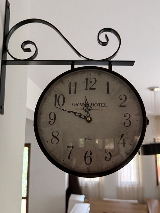 Obiect decorativ ceas
