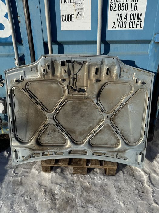 Капот  Ваз 2114.