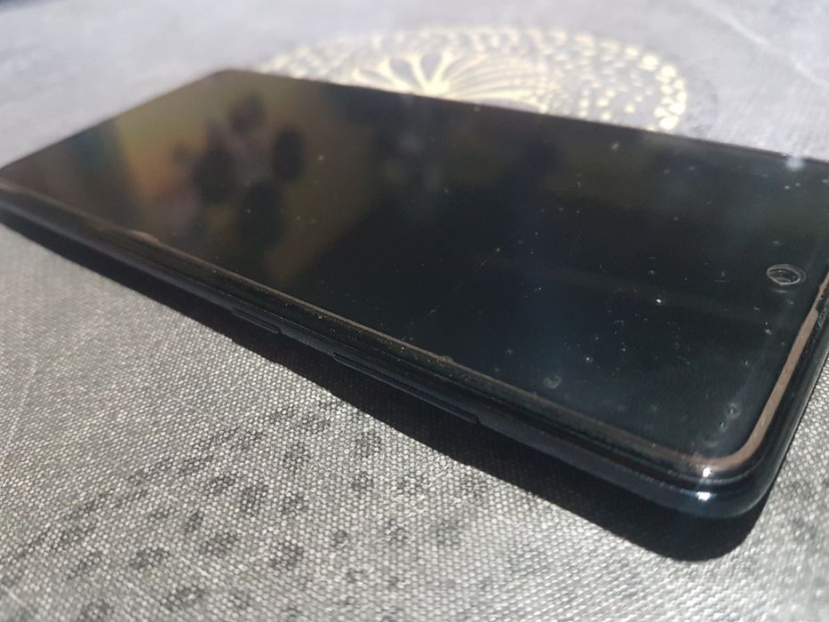 Samsung Galaxy A51 перфектен