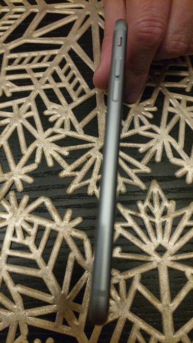 iPhone 6s, perfect funcțional 80% baterie