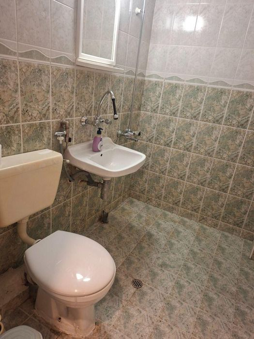 Дава се под наем Двустаен апартамент в София, Лозенец - 86 кв.м за 608.43 € - Снимка #4