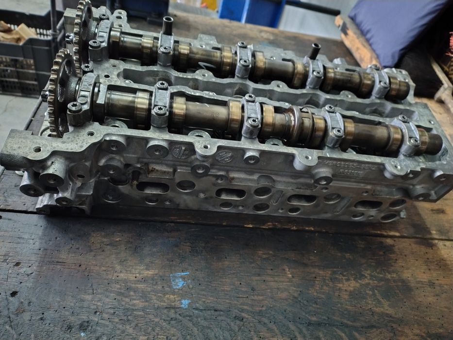 Глава за Мерцедес Спринтер / Mercedes Sprinter W906  2.2  CDI OM 651