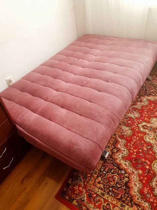 Vand canapea extensibila 3 locuri