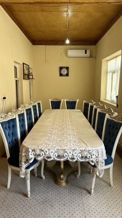 Комплект Стол стуллар сотилади