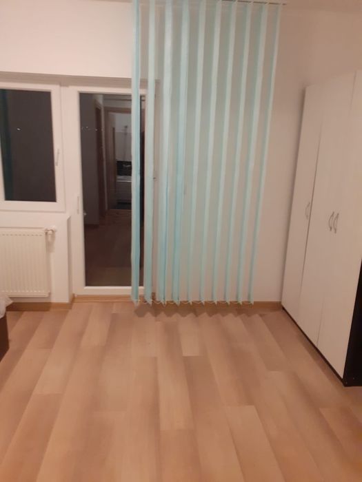 Apartament de închiriat