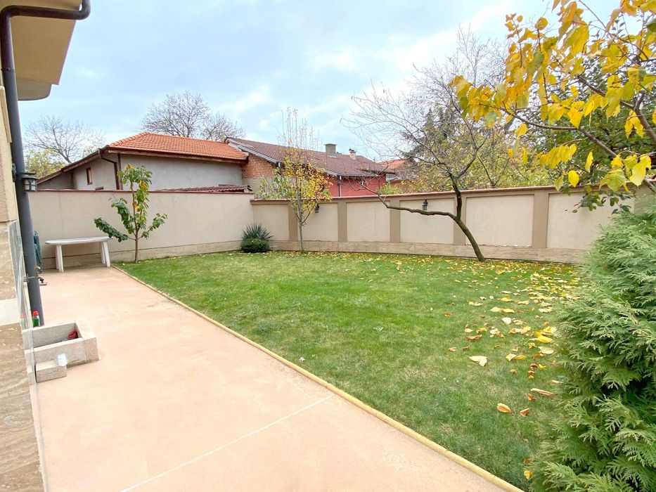 Дава се под наем Тристаен апартамент в София, Горубляне - 100 кв.м за 698.19 € - Снимка #13