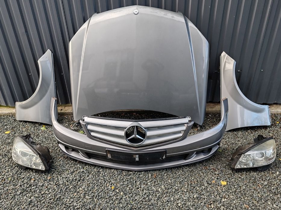 Aripa Mercedes w204 300lei