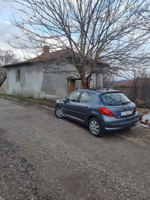 Продам къща в с. ДОБРИЧ