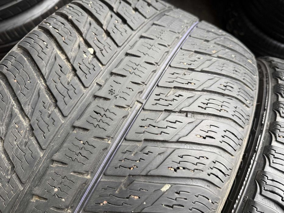 2x Anvelope Iarna 295/35 r21 M+S - Nokian WR Suv 3 XL