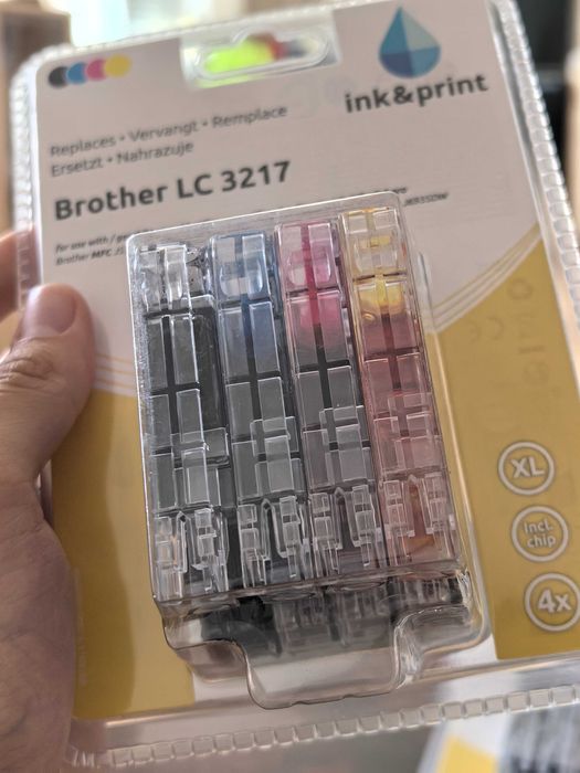 Мастилни касетки LC3217 за принтери Brother - 4 цвята, нови!