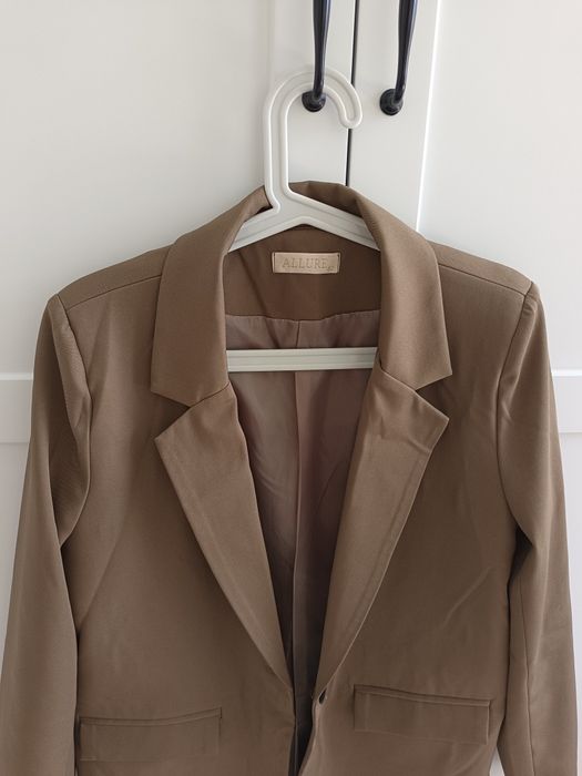 Пиджак размер ХS/ S, 5000тг