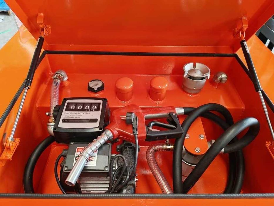 Конистры ЕМКОСТЬ 2-1 тонны ДЛЯ БЕНЗИНА и ДТ