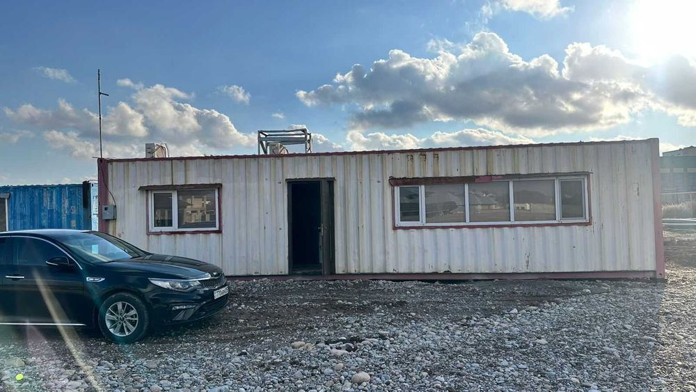 Контейнер в виде офиса