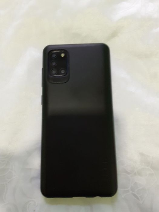 A31 sotiladi ideal holatda