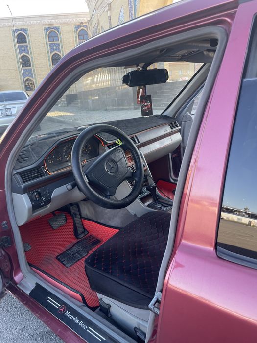 W124 e220 продается газ/бензин