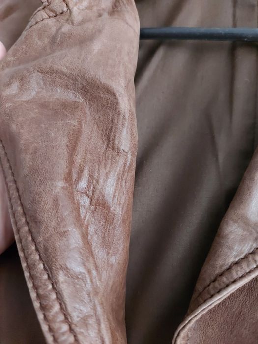 Vand haina piele naturala Promod