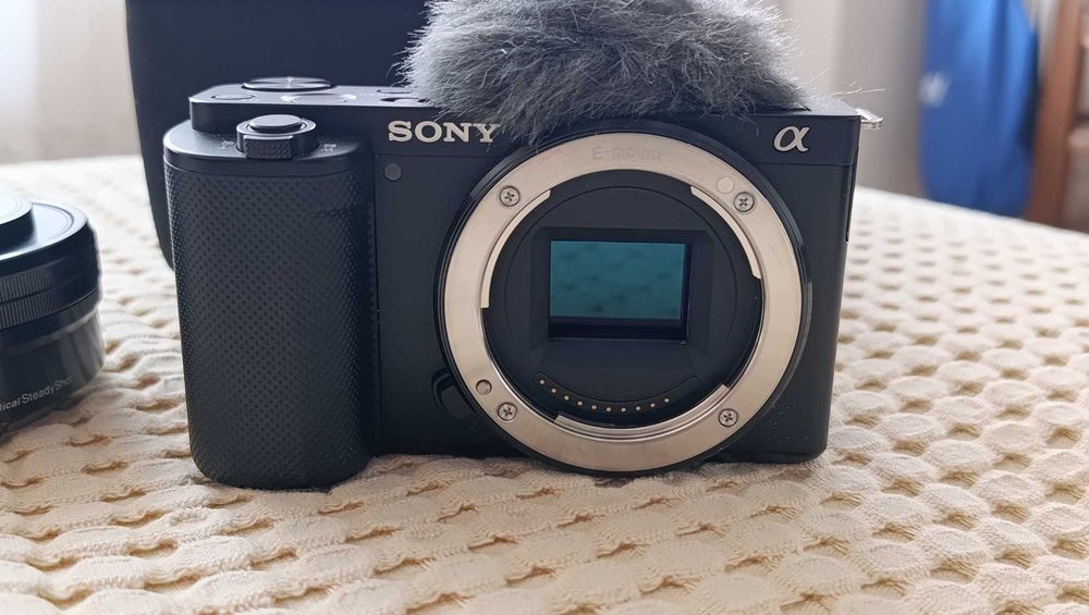 Фотоапарат - Sony Zve10-4k