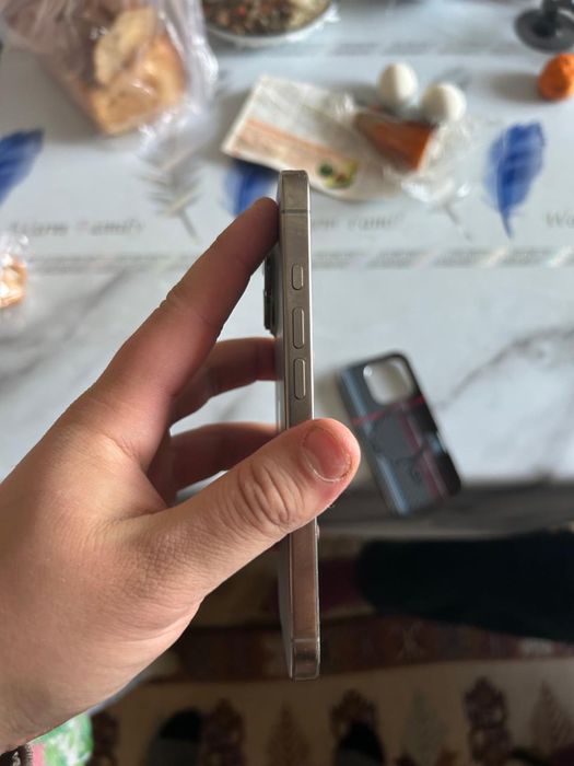 Iphone 16 pro срочно