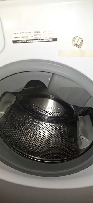 Пералня със сушилня Hotpoint Ariston Aqualtis (9/7 кг) – за части