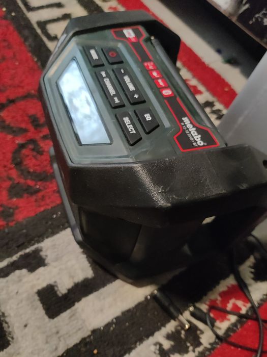 Radio de șantier cu ceas metabo  R 12- 18 bab + bt cu bluetooth
