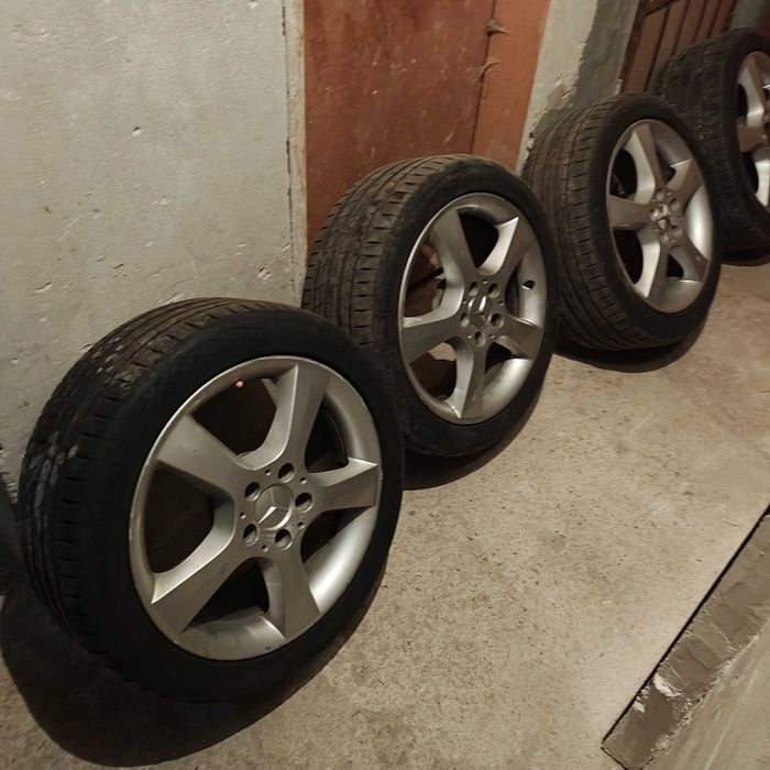 Джанти 17 mercedes с летни гуми 225/45/17 ContinentalSportContact 7