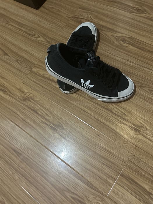 Adidas tenesi mar 40