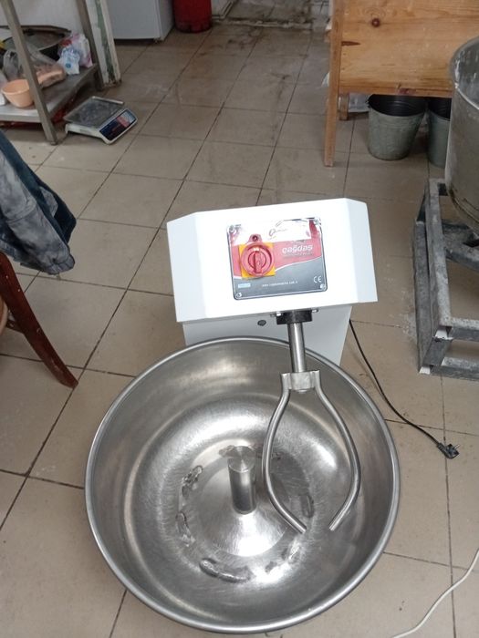 Қамыр илейтін құрылғы сатылады